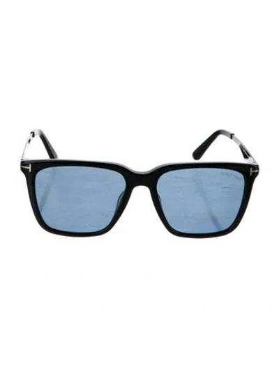 Pre-owned Tom Ford Wayfarer Tinted Sunglasses In Black
