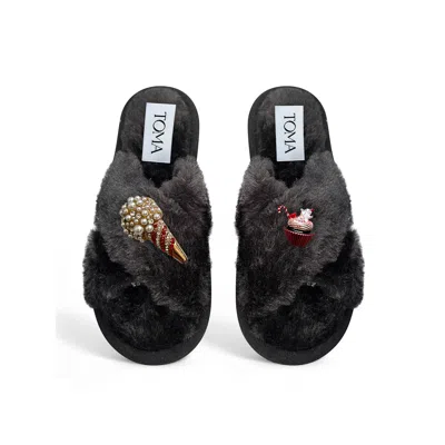 Toma Women's Classic  Faux Fur Open Toe Popcorn Black Slippers