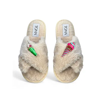 Toma Women's Neutrals Classic  Faux Fur Open Toe Ice Cream Beige Slippers In White