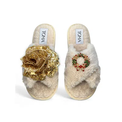 Toma Women's Neutrals Classic  Open Toe Gold Sequin Flower And Christmas Wreath Beige Slippers