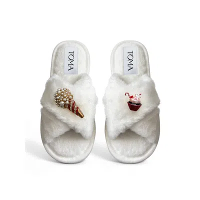Toma Women's White Classic  Faux Fur Open Toe Popcorn Slippers