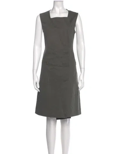 Pre-owned Tomas Maier Square Neckline Knee-length Dress In Gray