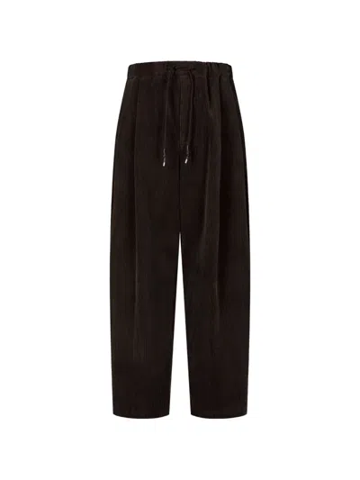 Tomboy Corduroy -texture Drop-crotch Trousers In Brown