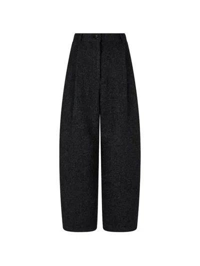 Tomboy Pleated Trousers In Black