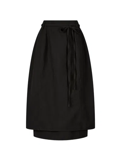 Tomboy Tie Wrap Skirt In Black