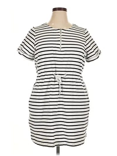 Pre-owned Tommy Bahama Casual Dress In White