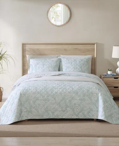 TOMMY BAHAMA HOME ART OF PALMS REVERSIBLE 3 PIECE QUILT SET, KING