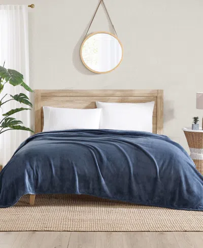 Tommy Bahama Home Tommy Bahama Solid Ultra Soft Plush Blanket Collection In Blue Sea