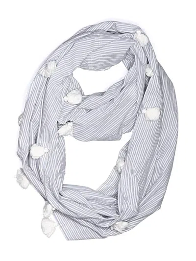 Pre-owned Tommy Bahama Scarf In Gray
