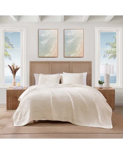 Tommy Bahama Ventura Solid Matelassé 100% Cotton Percale Quilt