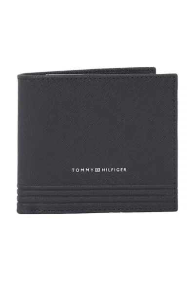 Tommy Hilfiger _ In Blue