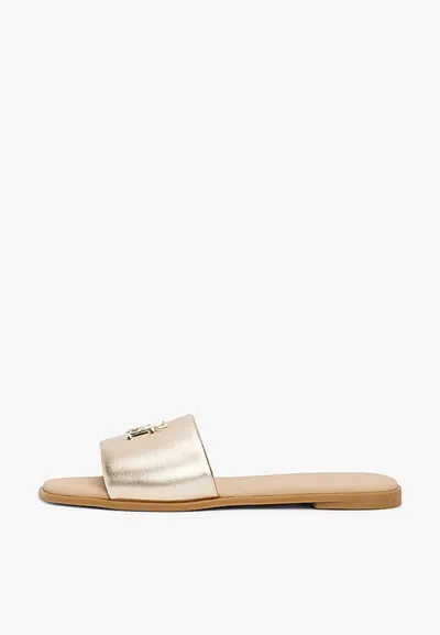 Tommy Hilfiger _ In Sand