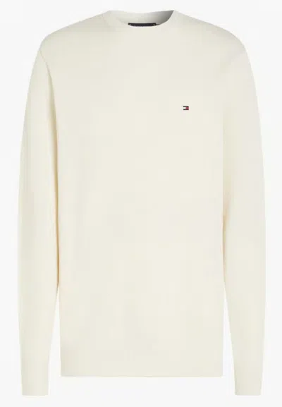 Tommy Hilfiger _ In White