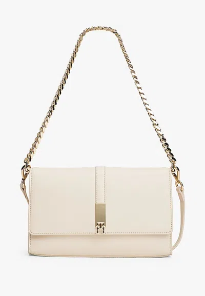Tommy Hilfiger _ In White