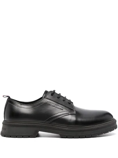 Tommy Hilfiger Abrasivato Shoe In Black