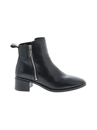 Pre-owned Tommy Hilfiger Ankle Boots In Black