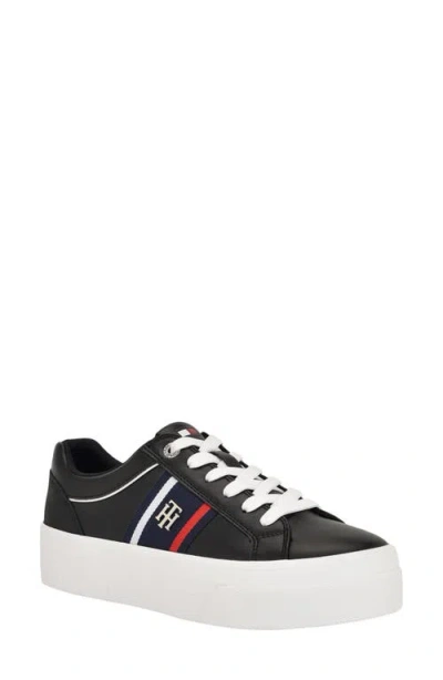 Tommy Hilfiger Badria Sneaker In Multi