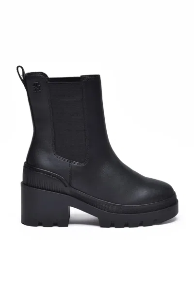 Tommy Hilfiger Black Leather Rubber Sole Men Boot In Multi