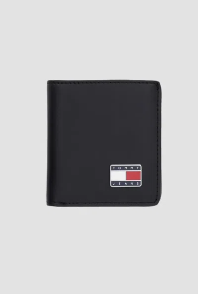 Tommy Hilfiger Black Man Leather Wallet In Other