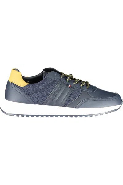 Tommy Hilfiger Sleek Sneakers With Contrasting Men's Sole In Blue