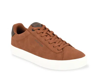 Tommy Hilfiger Bobber Sneaker In Brown