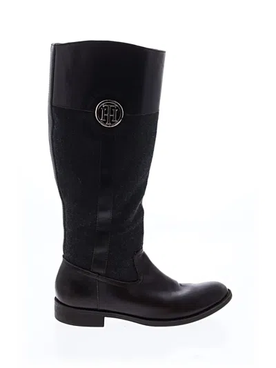 Pre-owned Tommy Hilfiger Boots In Brown