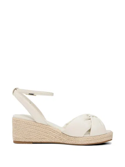 Tommy Hilfiger Wedge-sandalen Mit Schleife In White