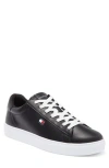 Tommy Hilfiger Brecon Signature Sneaker In Black/white