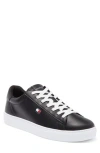 Tommy Hilfiger Tj Flag Logo Derby Skate Sneaker In Black/white