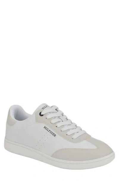 Tommy Hilfiger Bregan Sneaker In Medium Gray 032