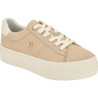 Tommy Hilfiger Brighs Sneaker In Neutral