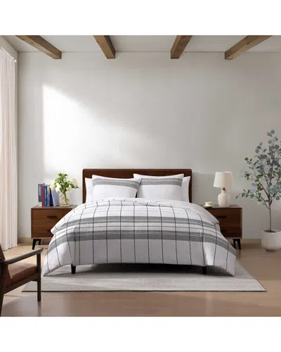 Tommy Hilfiger Brooklyn Heights Stripe Cotton Duvet Set In White