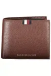 Tommy Hilfiger Elegant Leather Wallet With Contrasting Detail In Brown