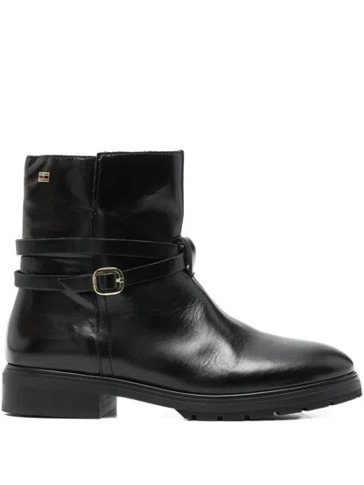Tommy Hilfiger Buckle-detail Ankle Boots In Black