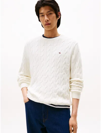 TOMMY HILFIGER CABLE KNIT CREWNECK SWEATER