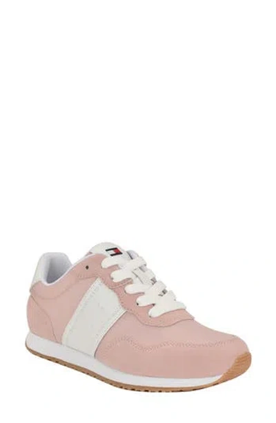 Tommy Hilfiger Cameo Sneaker
