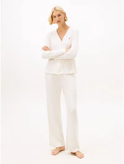 Tommy Hilfiger Cardigan And Pant Lounge Set In White