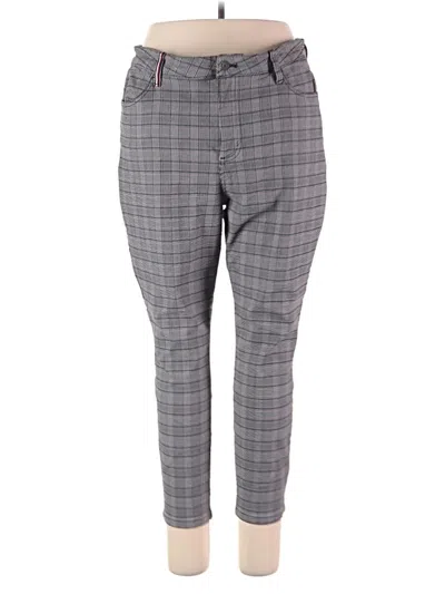Pre-owned Tommy Hilfiger Casual Pants In Gray