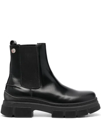 Tommy Hilfiger Chunky-sole Leather Chelsea Boots In Schwarz