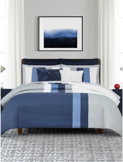 Tommy Hilfiger Colorblock Flag Print Comforter Set In Blue