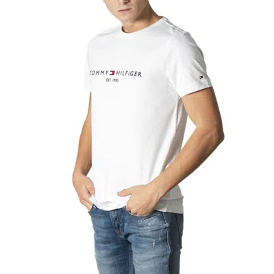 Tommy Hilfiger Embroidered Flag Logo T-shirt In White