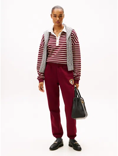 Tommy Hilfiger Crest Logo Fleece Sweatpant In Red