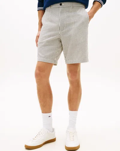Tommy Hilfiger Dover 8 Inch Seersucker Strip Mens Shorts In Gray