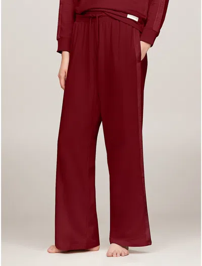 Tommy Hilfiger Drawstring Lounge Pant In Deep Rouge