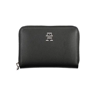 Tommy Hilfiger Elegant Black Zip Wallet With Multiple Compartments