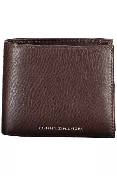 Tommy Hilfiger Elegant Rfid-blocking Leather Wallet In Brown