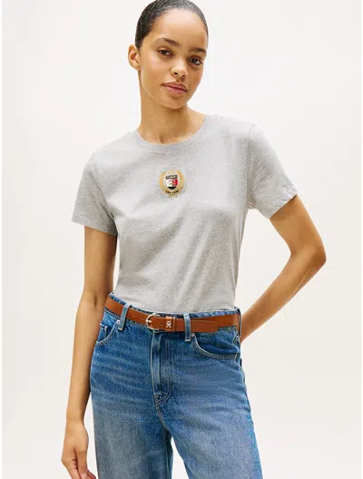 Tommy Hilfiger Embroidered Laurel Leaf Logo T In Gray