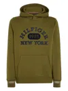 Tommy Hilfiger Embroidered-logo Hoodie In Green