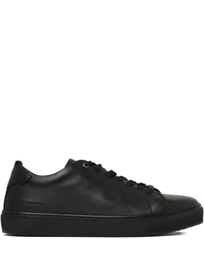 Tommy Hilfiger Sneakers Mit Logo-stickerei In Schwarz