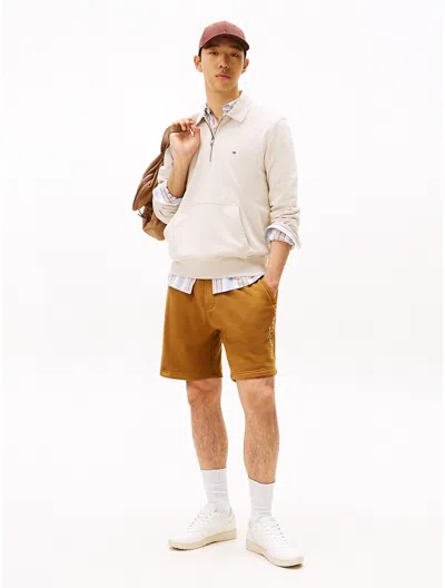 Tommy Hilfiger Embroidered Tommy Logo Sweatshort In Gold